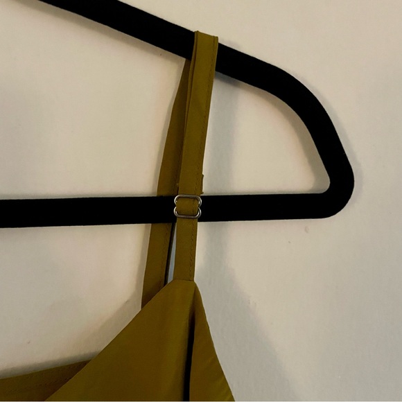 NWT Universal Thread Green Spaghetti Straps Camisole Top Women’s Size XXL - Picture 6 of 8